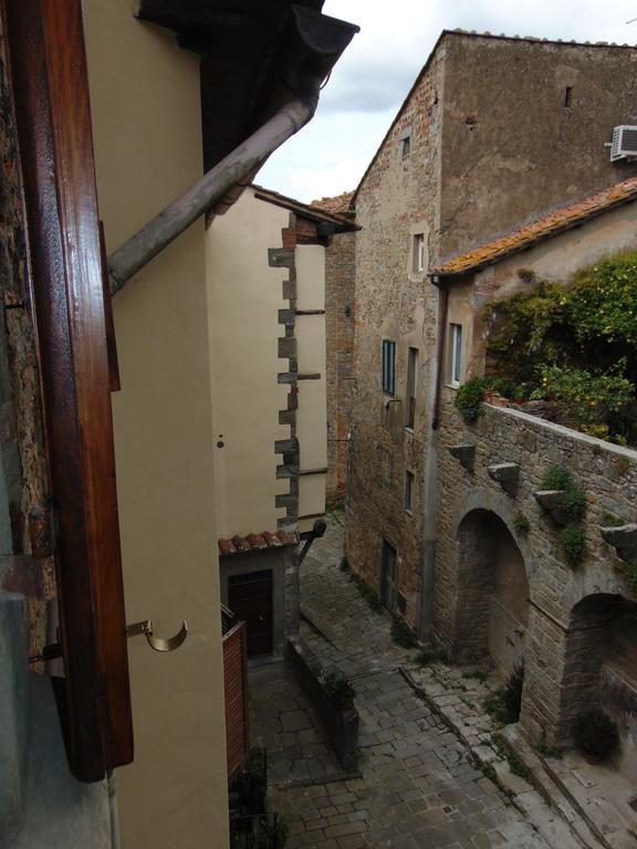 Domus Ghibellinae- Fonte Di San Benedetto Lejlighed Cortona Værelse billede