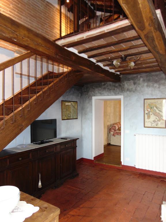 Domus Ghibellinae- Fonte Di San Benedetto Lejlighed Cortona Værelse billede